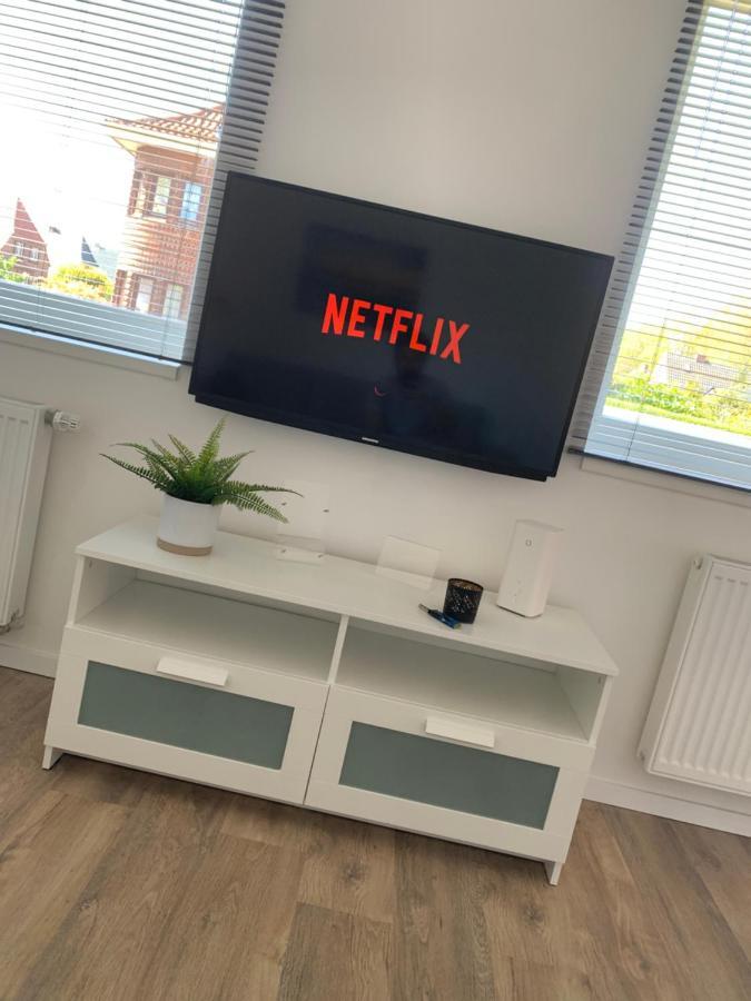 Feddersen Living Kernsanierte Ferienwohnungen - Gemuetlich - Netflix - Voll Ausgestattet - Zentral Brunsbuttel Buitenkant foto