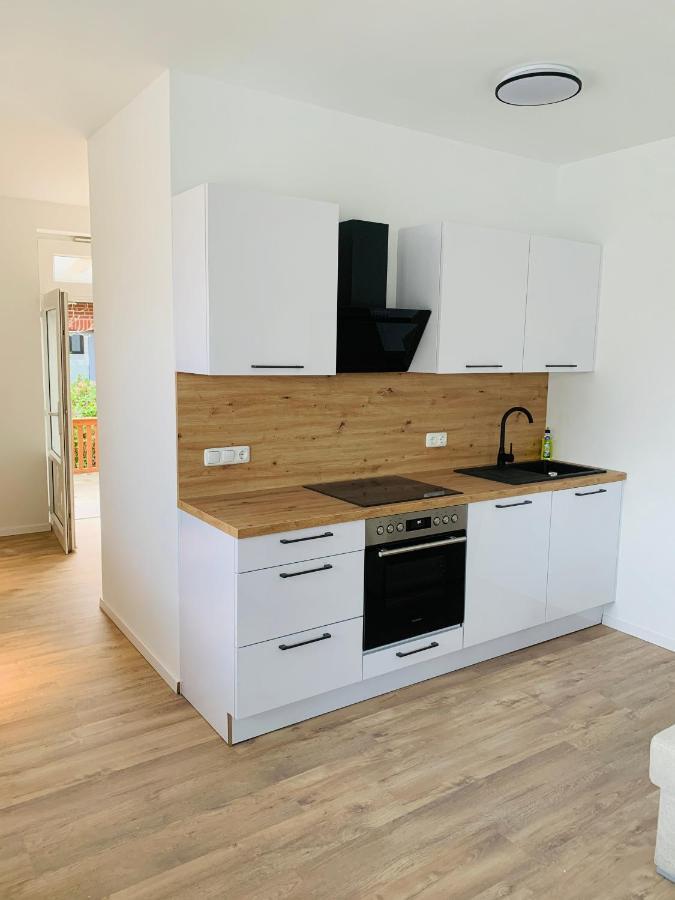 Feddersen Living Kernsanierte Ferienwohnungen - Gemuetlich - Netflix - Voll Ausgestattet - Zentral Brunsbuttel Buitenkant foto