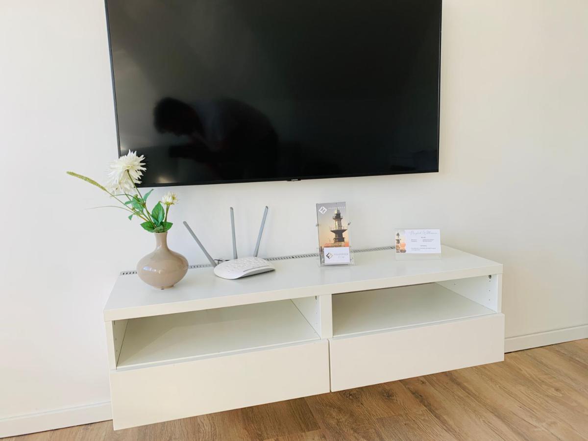 Feddersen Living Kernsanierte Ferienwohnungen - Gemuetlich - Netflix - Voll Ausgestattet - Zentral Brunsbuttel Buitenkant foto